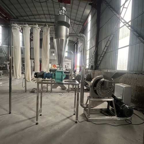 定制大型双除尘不锈钢粉碎机调料齿盘粉碎机辣椒白糖玉米磨粉机