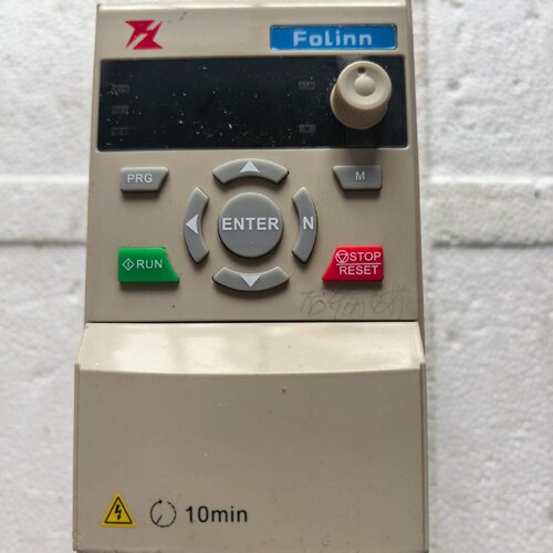 变频器H110T40022BX0 2.2KW 380V三