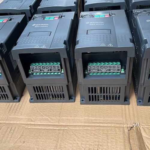 议价士林SE3-023-2.2K变频器 2.2KW 220V 三