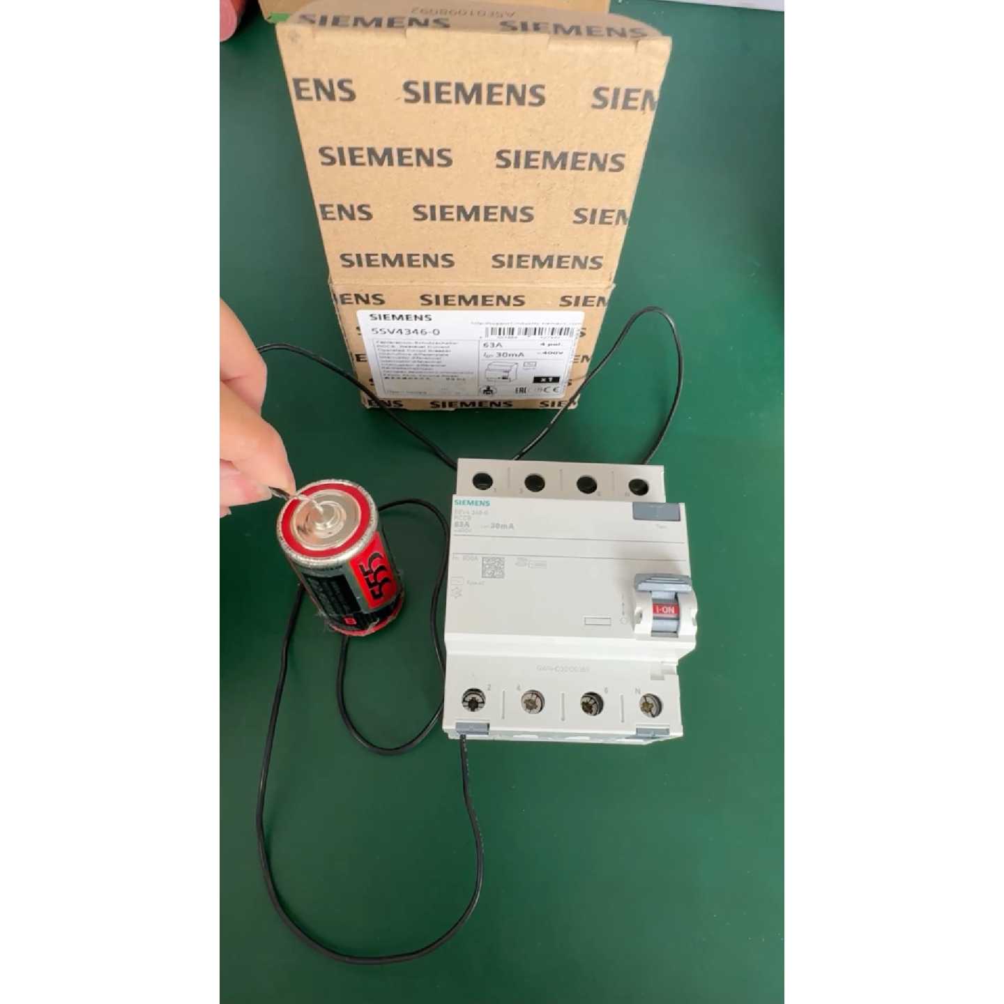 议价西门子5SV4346-0 4P63A电磁式漏电开关。图片