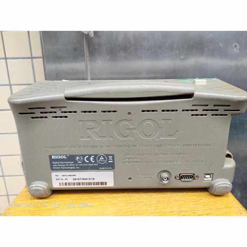 议价普源示波器DS1052E50MHz实物拍摄功能包好维修