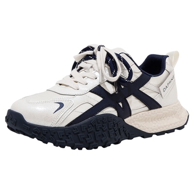 达芙妮2026秋季季新款厚底阿甘鞋