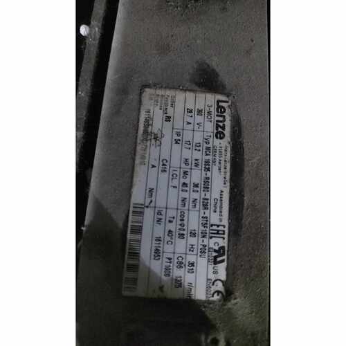 MCA 19S35-RS0B0-B28R-ST5F10N-P0SU Lenze 伺服电机 工业动力设