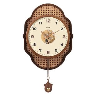 2025新款高端挂钟客厅挂墙中古风装饰钟表轻奢大气高级感创意时钟