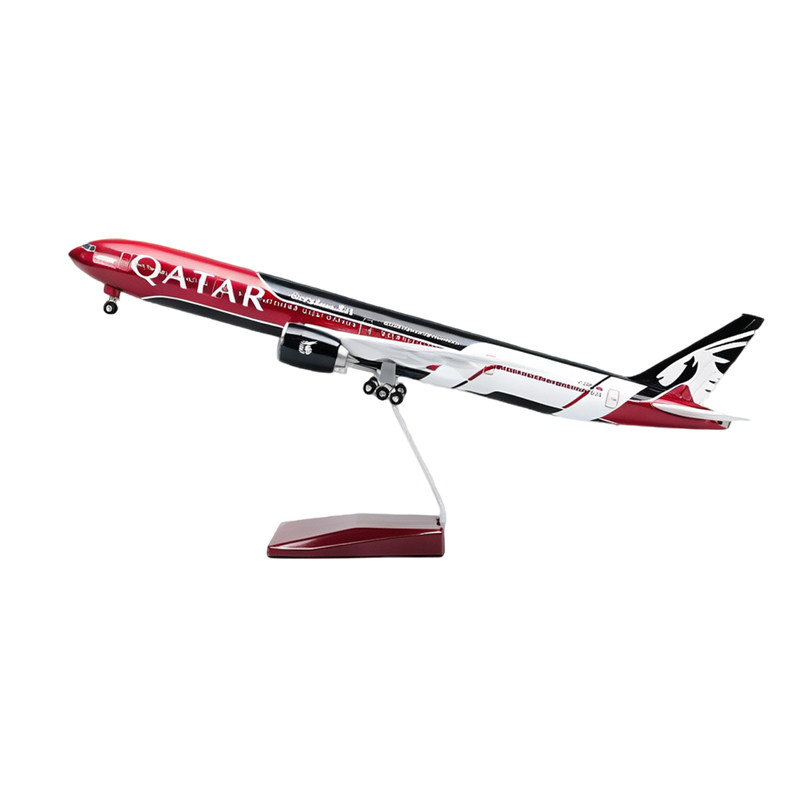 带灯卡塔尔航空F1波音777飞机模型仿真摆件礼物收藏QatarAirways