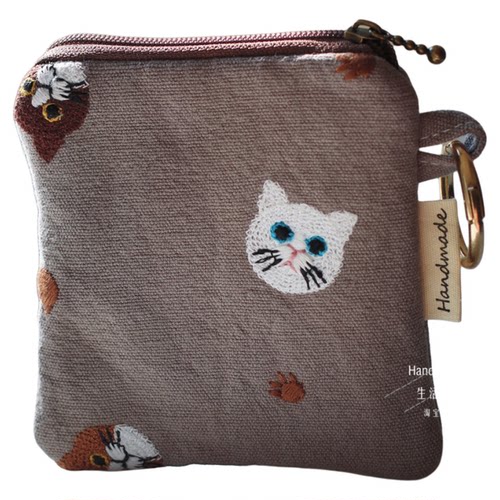 原创手作布艺猫咪刺绣钥匙包无线耳机包零钱包迷你收纳口红小布包
