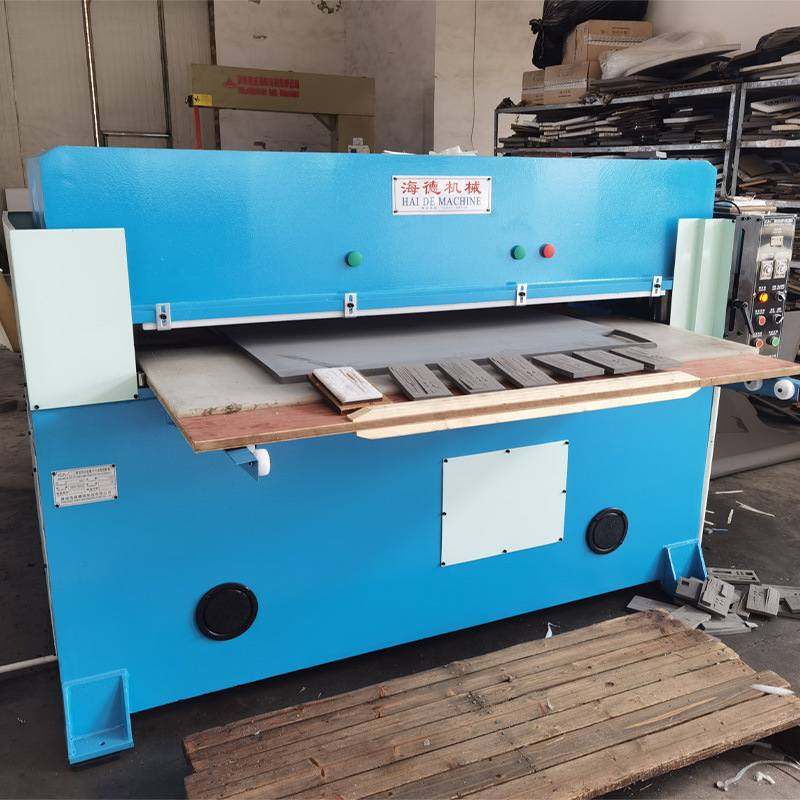 定制80t四柱裁断机全自动液压冲床海棉珍珠棉皮革裁切机下料机