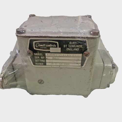 Amot Controls Model 4140 4140CK1E14AA0-EE  Pressure Switch 9