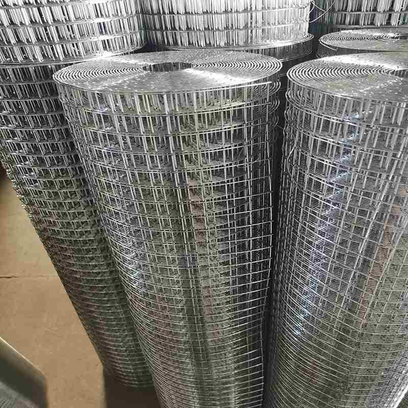 工地外墙铁丝网圈地防鼠养殖网不易生锈镀锌钢丝双边电焊钢丝网