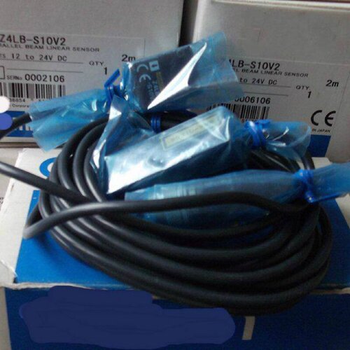 议价实拍现货OM龙正品全新原装传感器Z4LB-S10V2 假一赔十