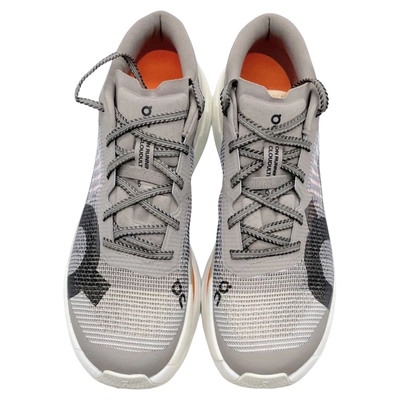 On复古棕色男女低帮跑步鞋透气