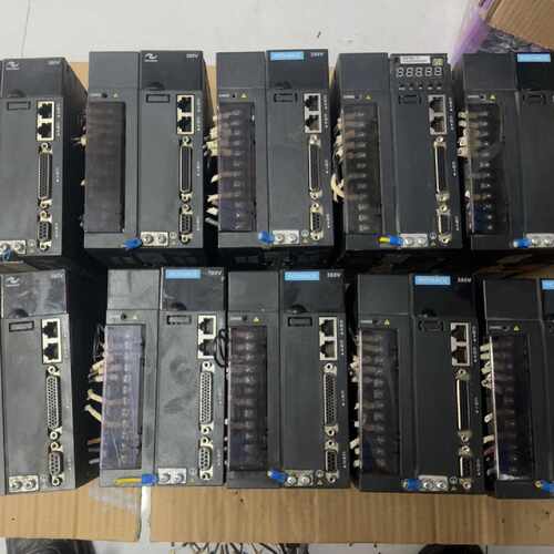 溢价-汇川驱动器 IS620PT8R4I-C-FH的 2KW的4个