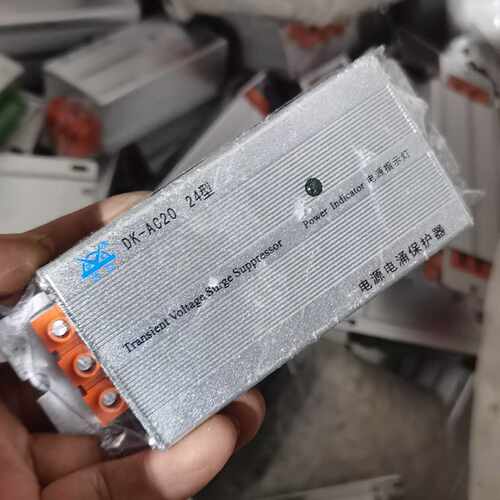 全新地凯DK-AC20 24电源电涌保护器