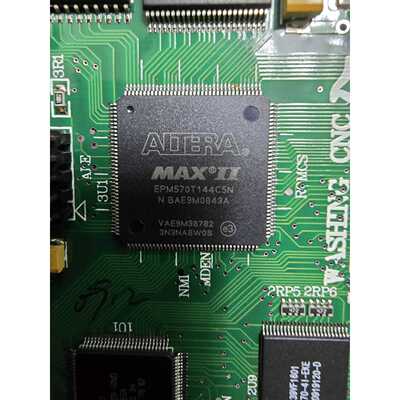 议价阿特拉EPM1270T144I5N芯片带板出同款两个标维修