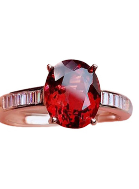 鸽血红戒指时尚石榴石戒指