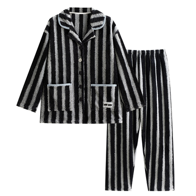 睡衣女秋冬珊瑚绒中老年妈妈条纹