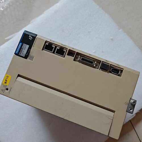 议价可维修YASKAWA安川伺服驱动器SGD7S180A30A0022KW率全新二手