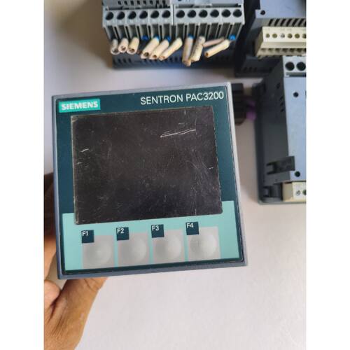 议价四台西门子SENTRON PAC3200多功能测量仪表，型