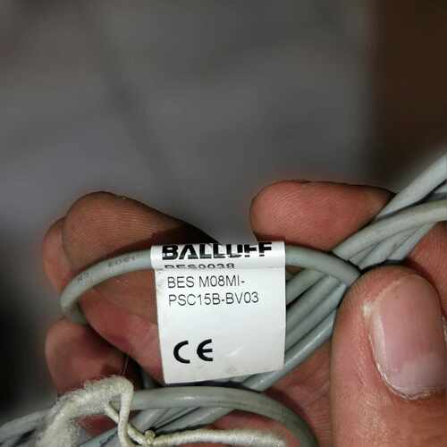 BES M08MI-PSC15 巴鲁夫 接近开关 工业传感器