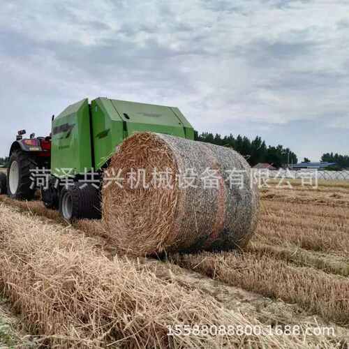 玉米秸秆粉碎打捆机收割捆草农用牧草稻草麦秸捡拾圆捆打包一体机