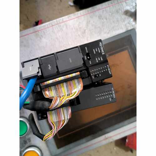 议价基恩士KEYENCE PLC模块一套，型号KV-NC32T主