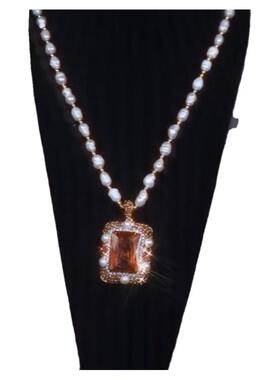 轻奢方牌红水晶毛衣链女