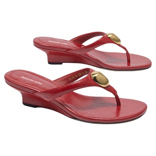 MD女鞋·时尚金属感坡跟凉拖鞋真皮人字拖红色夏季气质夹趾凉鞋女