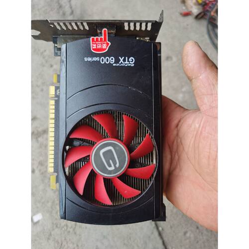 议价耕昇GTX650ti1GD5运行正常实物拍摄成维修