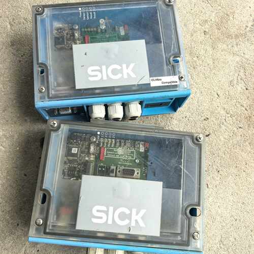 咨询后拍拆机两台西克 CDM420-0001