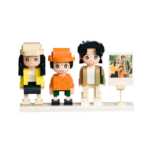方仔照相馆全家福纪念摆件照片定制积木人仔创意礼物三人版小人偶