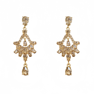 「香槟晚宴」法式复古宫廷闪耀高级感轻奢香槟金水滴耳环/耳夹女