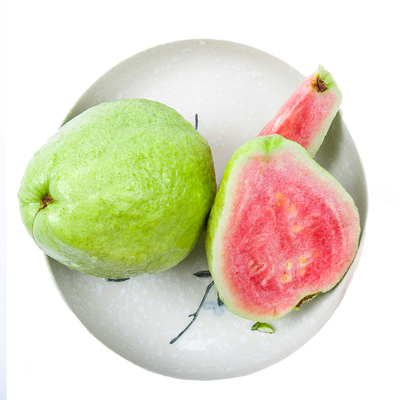 现摘软糯红心芭乐芭乐番石榴新鲜