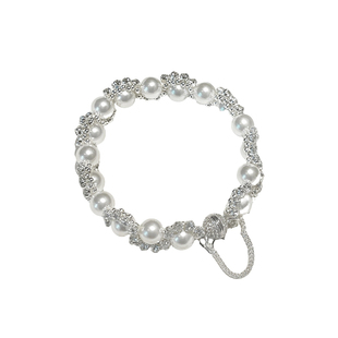 「晚宴时刻」施家珍珠手链轻奢不规则精致小众镶钻手饰百搭奢华女