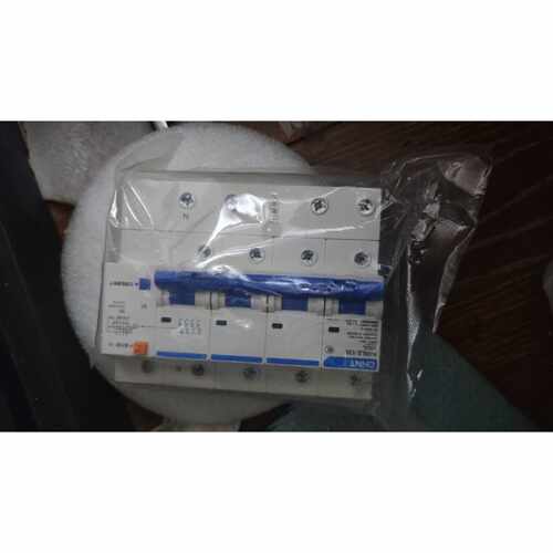 议价NXBLE125漏电保护器4P100A维修