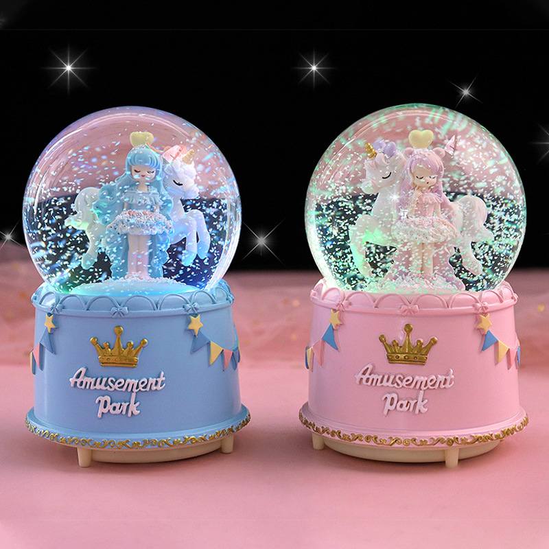 大号水晶球自动飘雪卡通创意摆件八音盒音乐盒送木马儿童生日礼物