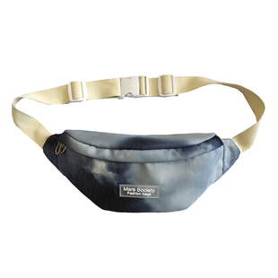 儿童胸包女孩胸前包女士外出旅游小背包女款斜挎包女运动腰包小包