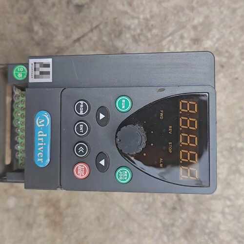 询价-美捷伟变频器M550-MS0015G3  1.5/2.2KW