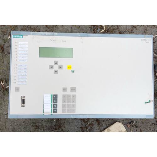 7UM6225-5EB22-0CA0/FF  SIPROTEC 继电保护装置