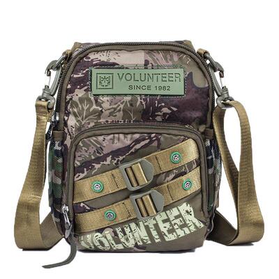 男士户外迷彩斜挎包牛津布