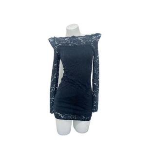 辣妹紧身裙女欧美性感2025年新款蕾丝长袖一字领氛围感海边连衣裙