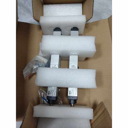 E1 0150P571 M12光栅传感器