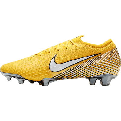 耐克男女款时尚足球鞋
