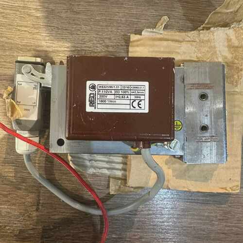 REO WE331/96/1.35-01 Schwingmagnet 110VA 2,5mm MFS200V 0,63A