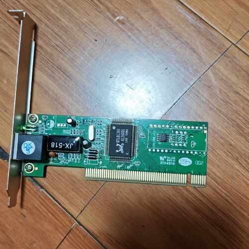 议价RTL8139D网卡，PCI接口，实物拍摄。型号NEXT-2