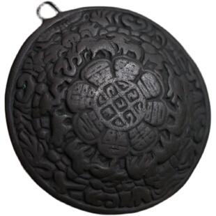 特价西藏天铁托甲九宫八卦护身咒牌吊坠精工头模藏式九宫牌包挂坠