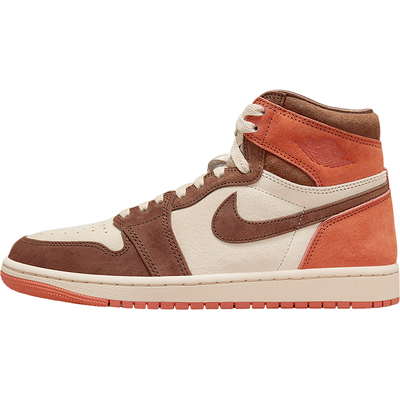 Nike/耐克正品Air Jordan 1 女士复古高帮运动板鞋FQ2941-200