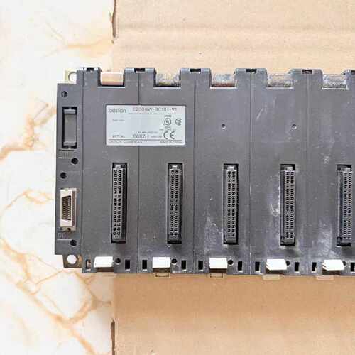 件 C200HW-BC101-V1底板 八新—议价