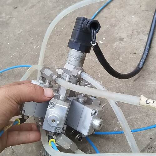 询德国EH压力变送器，型号P41-520A421000Z，原