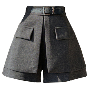 灰色假两件毛呢短裤女2025秋冬新款高腰呢子阔腿休闲裤打底靴裤子