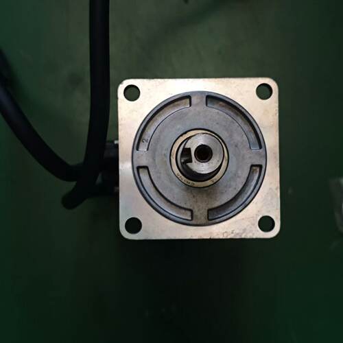 议价Fuji Servo Motor Gyb401d5-Rc2 400W Purity As Shown In Th